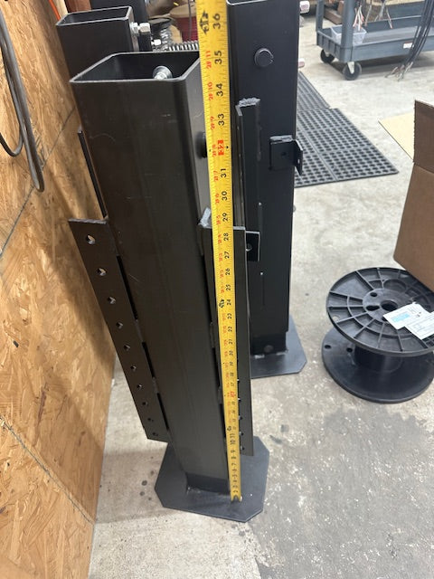 Single Leg Hydraulic Trailer Jack 12,000 lbs
